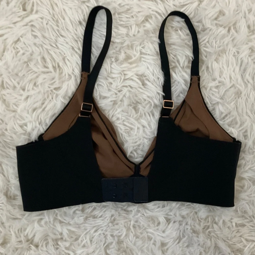 SPANX The Nudist Unlined Wireless Bra -‎ Black/Brown - Size 32B